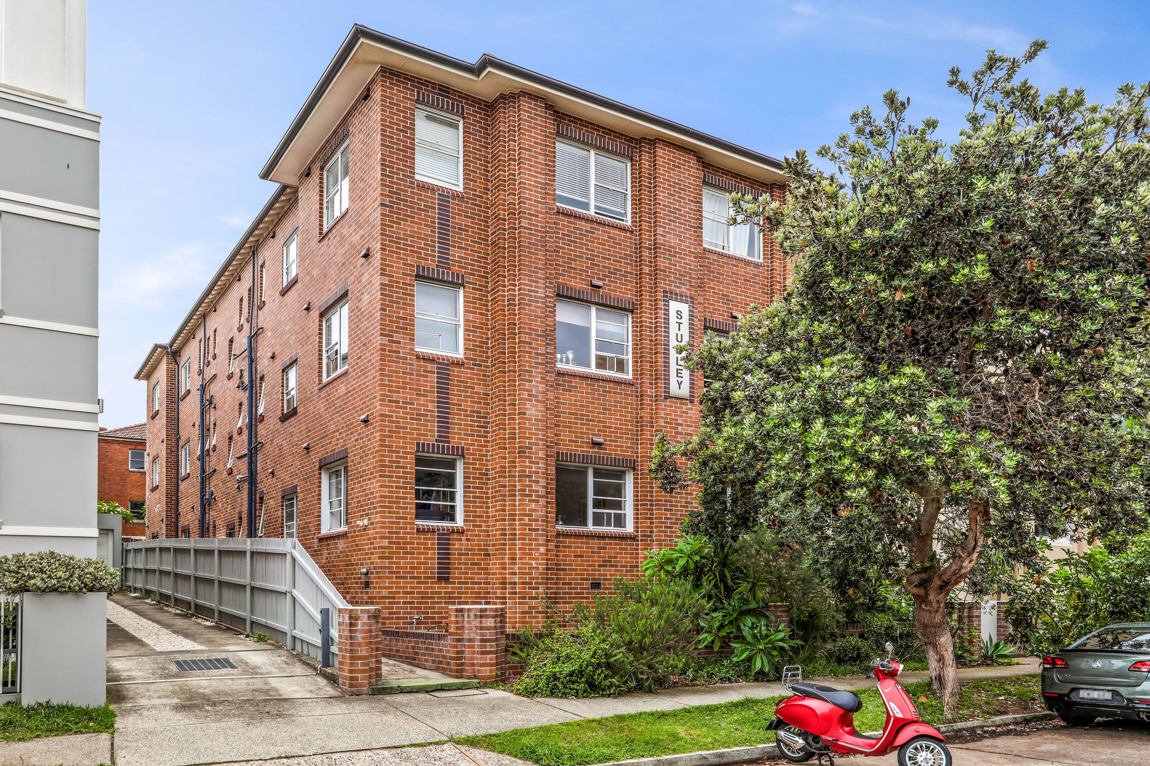 110 Taplins Road, Catani, Catani - Thumbnail 2