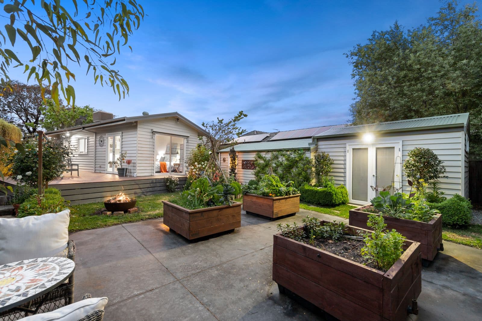 12 Roberts Avenue, Box Hill South VIC 3128, Box Hill South - Image 1