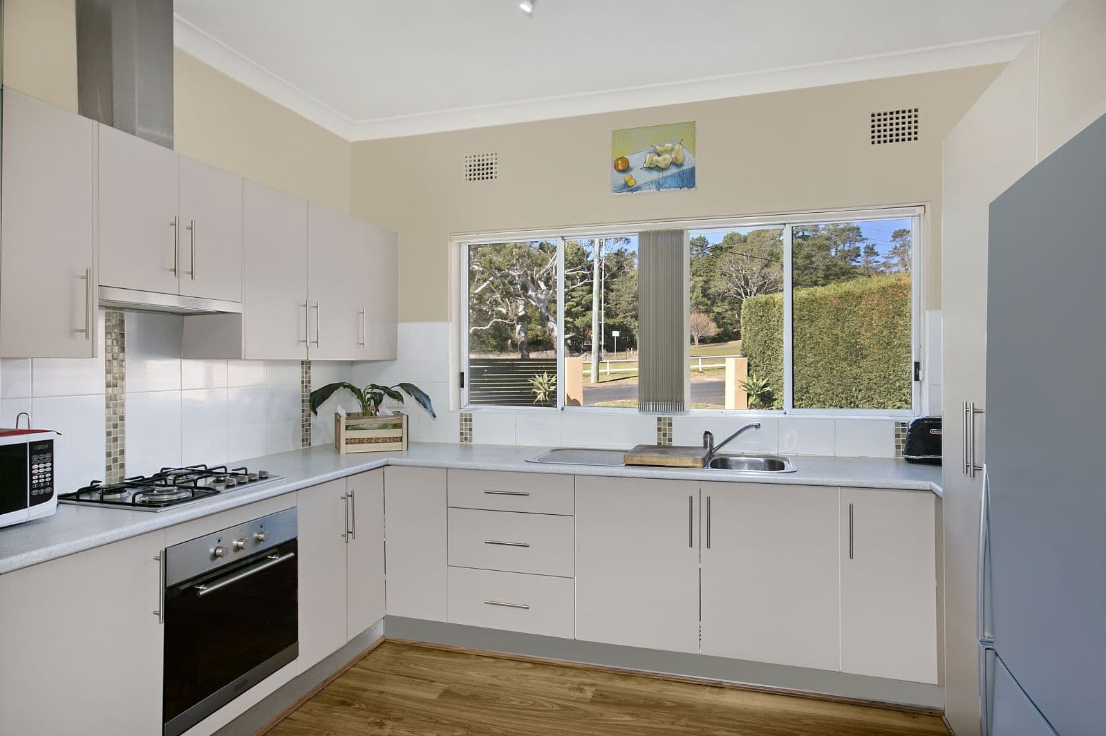 24 Pine Street, Moss Vale - Image 1