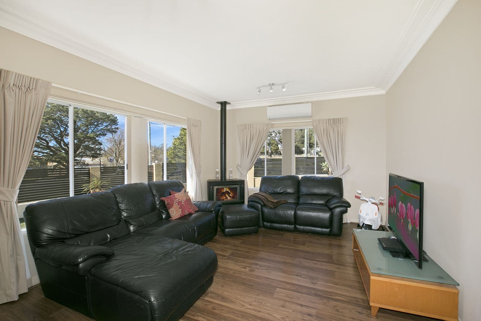 24 Pine Street, Moss Vale - Thumbnail 2