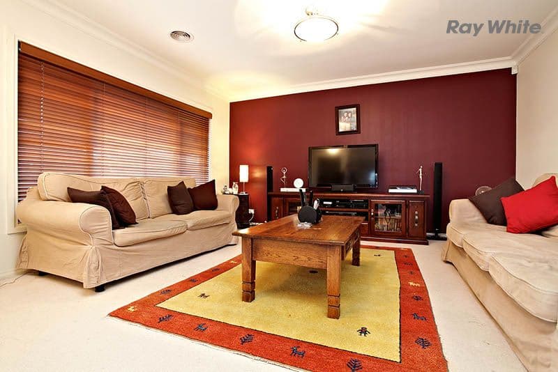 8 Caledonian Way, POINT COOK VIC 3030, Point Cook - Thumbnail 4
