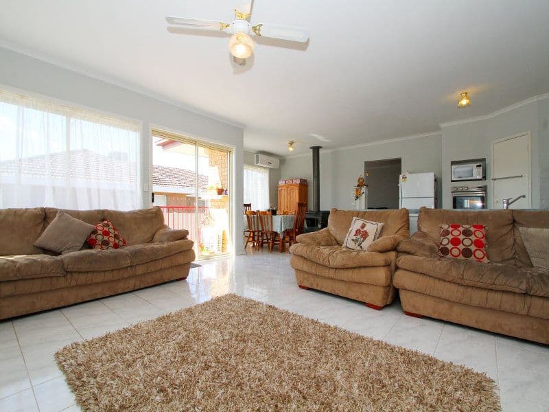 26 Halsey Street, RESERVOIR VIC 3073, Reservoir - Thumbnail 4