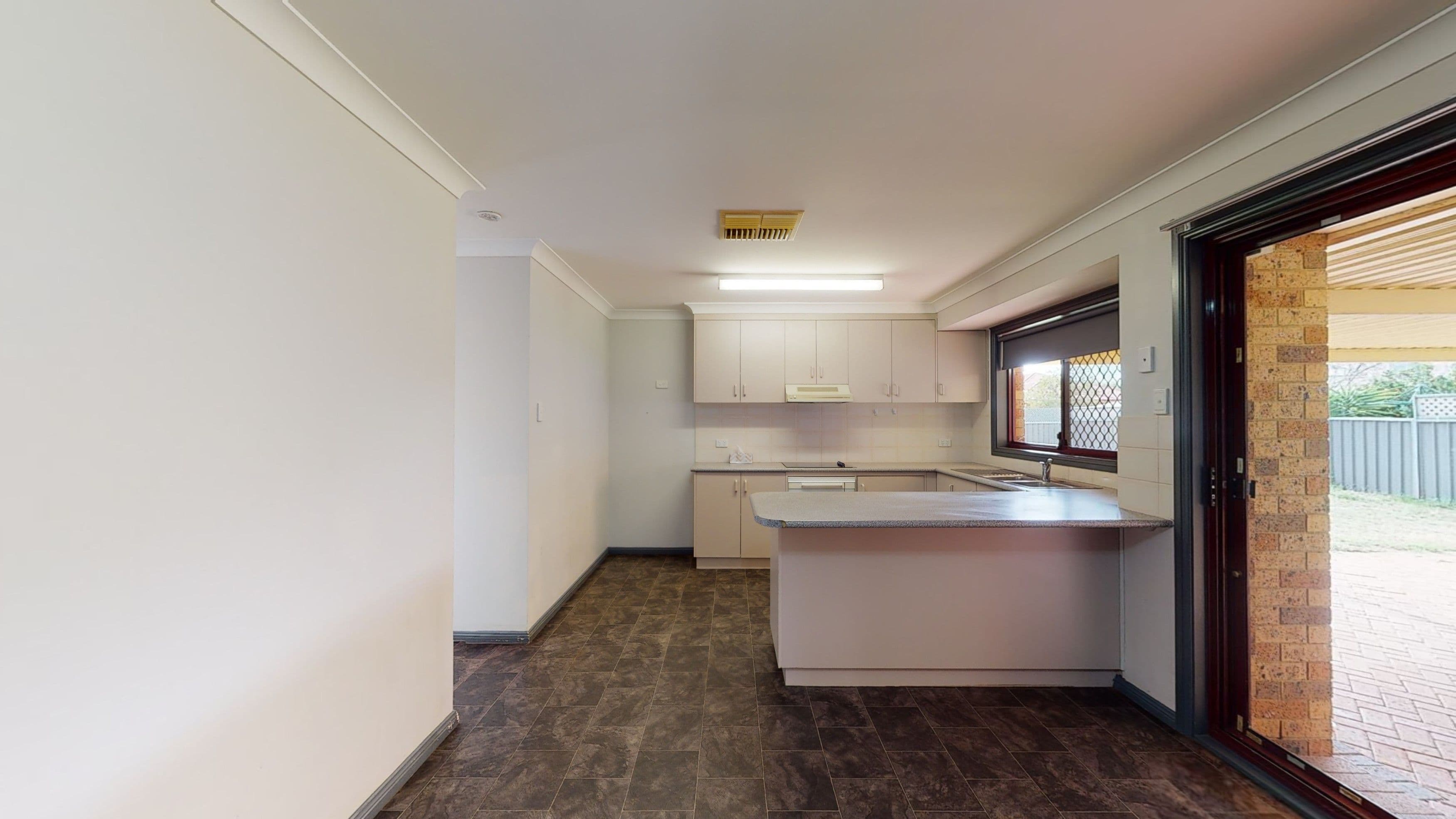 31 Jacqueline Drive, Dubbo NSW 2830, Dubbo - Thumbnail 7