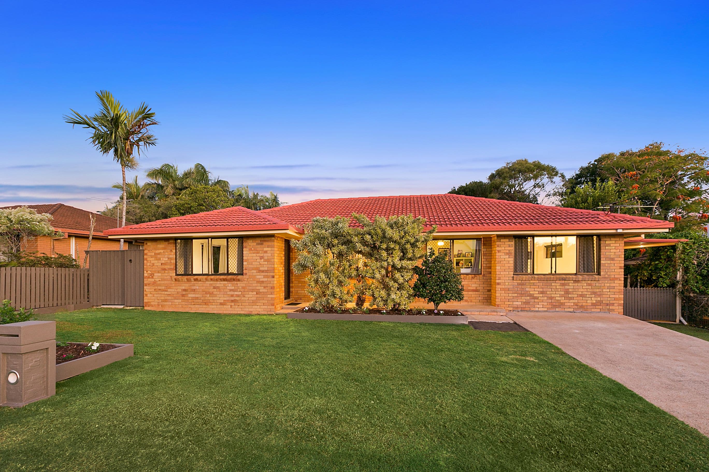 14 Gwingarra Street, Wellington Point QLD 4160, Wellington Point - Thumbnail 2