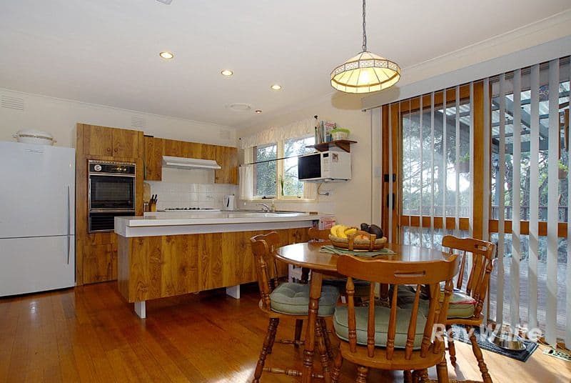 3 Orton Rise, ENDEAVOUR HILLS VIC 3802, Endeavour Hills - Thumbnail 4