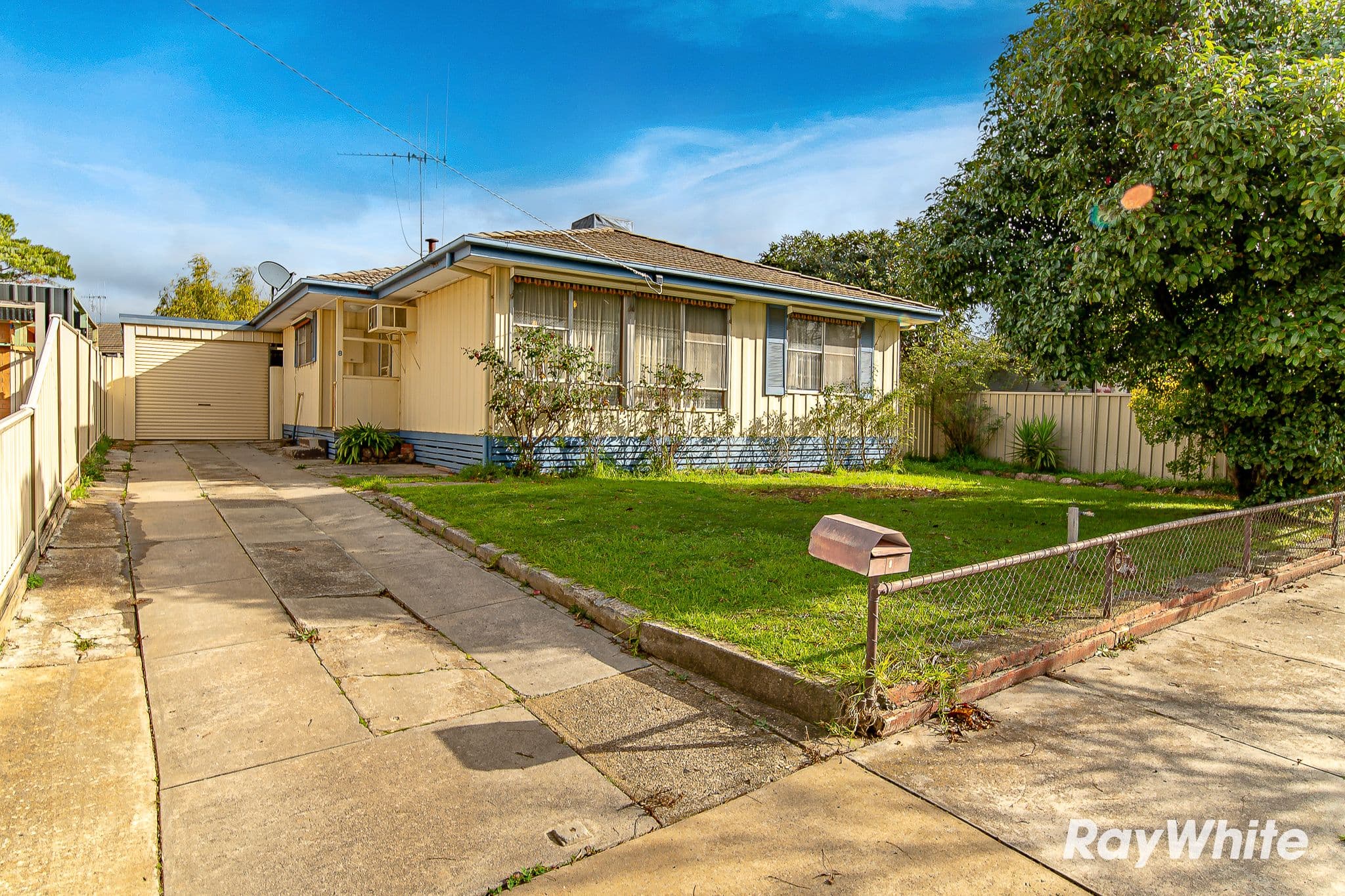 8 Grenfell Avenue, Eaglehawk VIC 3556, Eaglehawk - Image 1