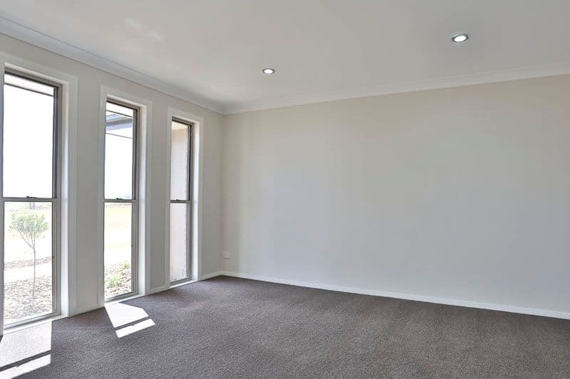 13 Goshawk Drive, Highfields QLD 4352, Highfields - Thumbnail 2