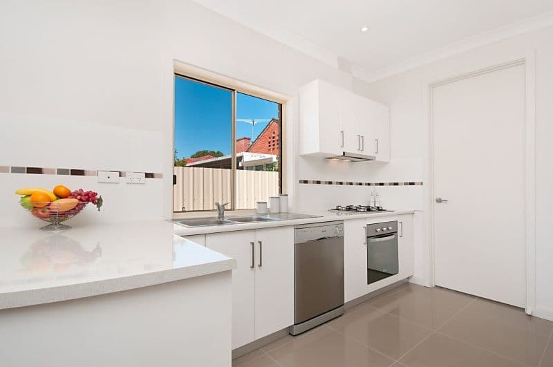 9 Arooma Street, FINDON SA 5023, Findon - Thumbnail 2