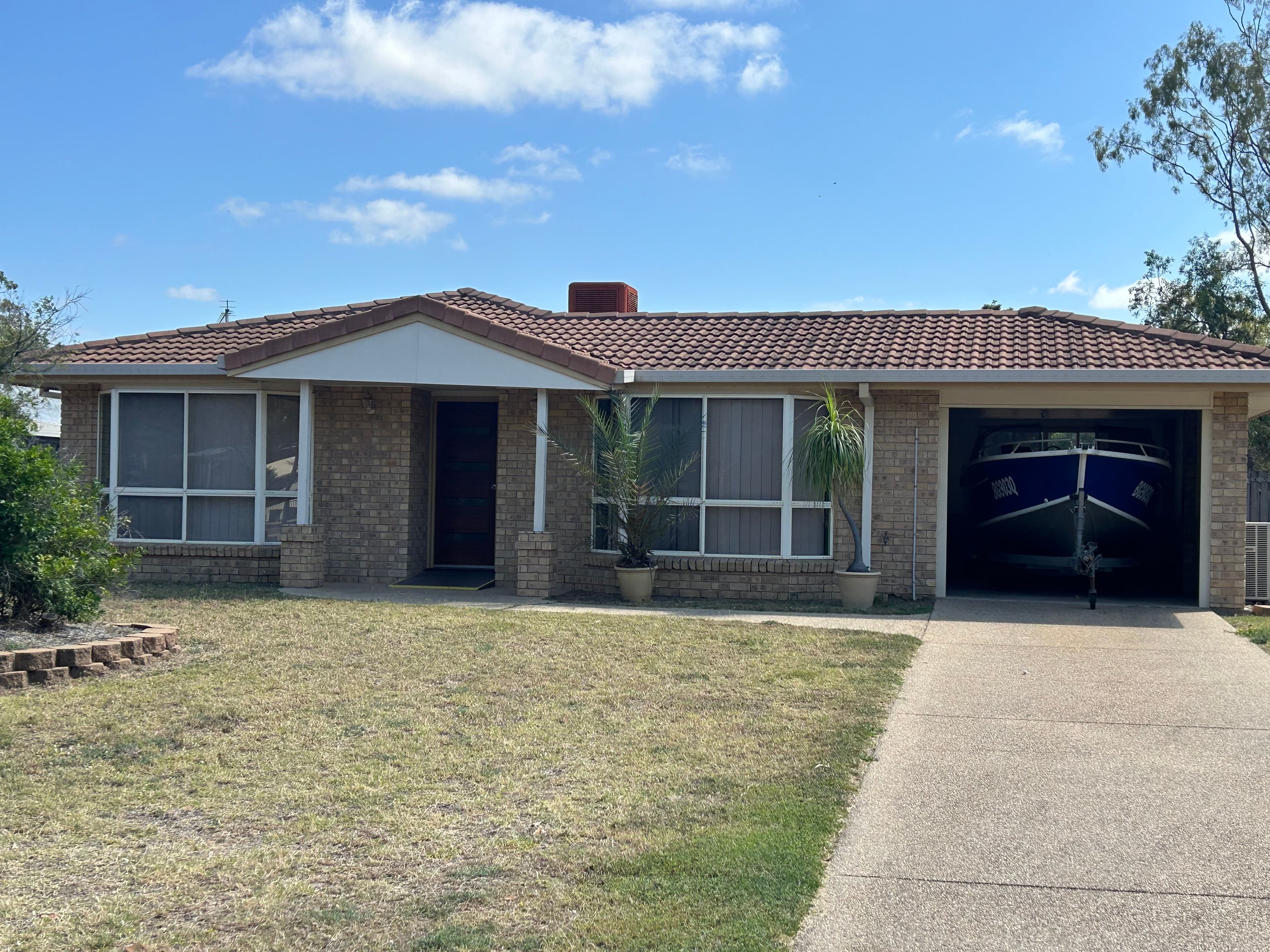 6 Caprice Court, Emerald QLD 4720, Emerald - Image 1