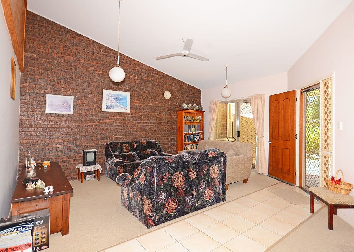 123 Freshwater Street, TORQUAY QLD 4655, Torquay - Thumbnail 3