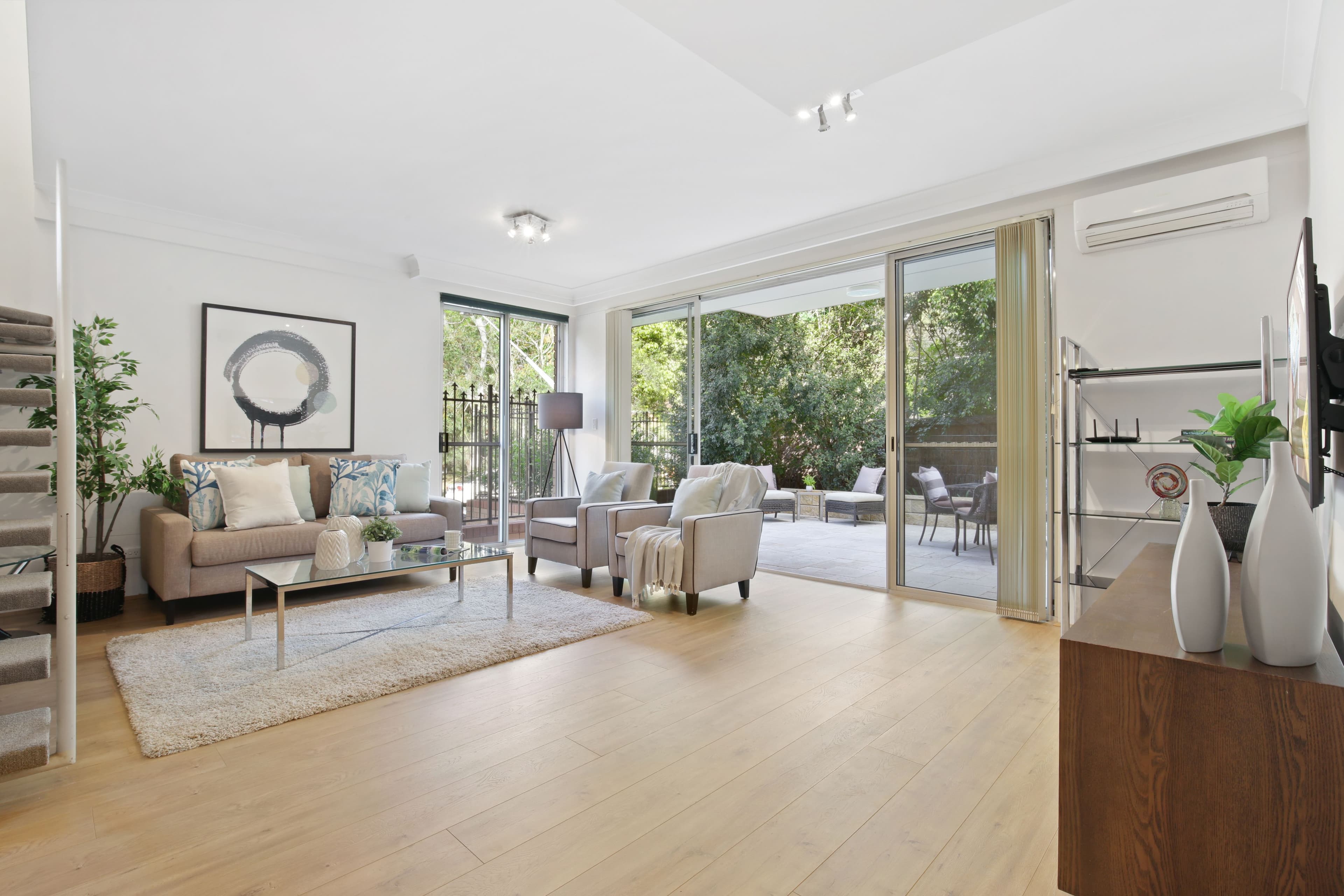 8 Robert Street, Artarmon NSW 2064, Artarmon - Image 1