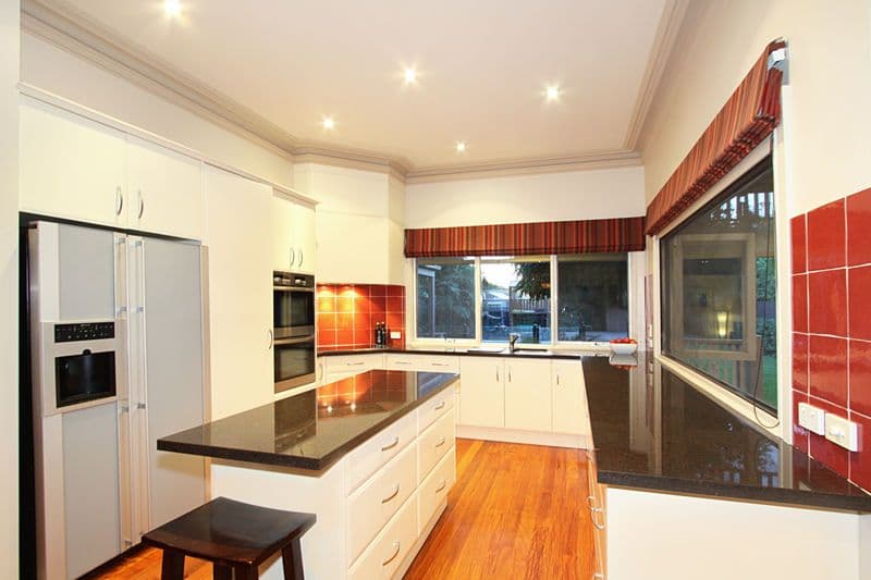 53 Golf Links Avenue, OAKLEIGH VIC 3166, Oakleigh - Thumbnail 3