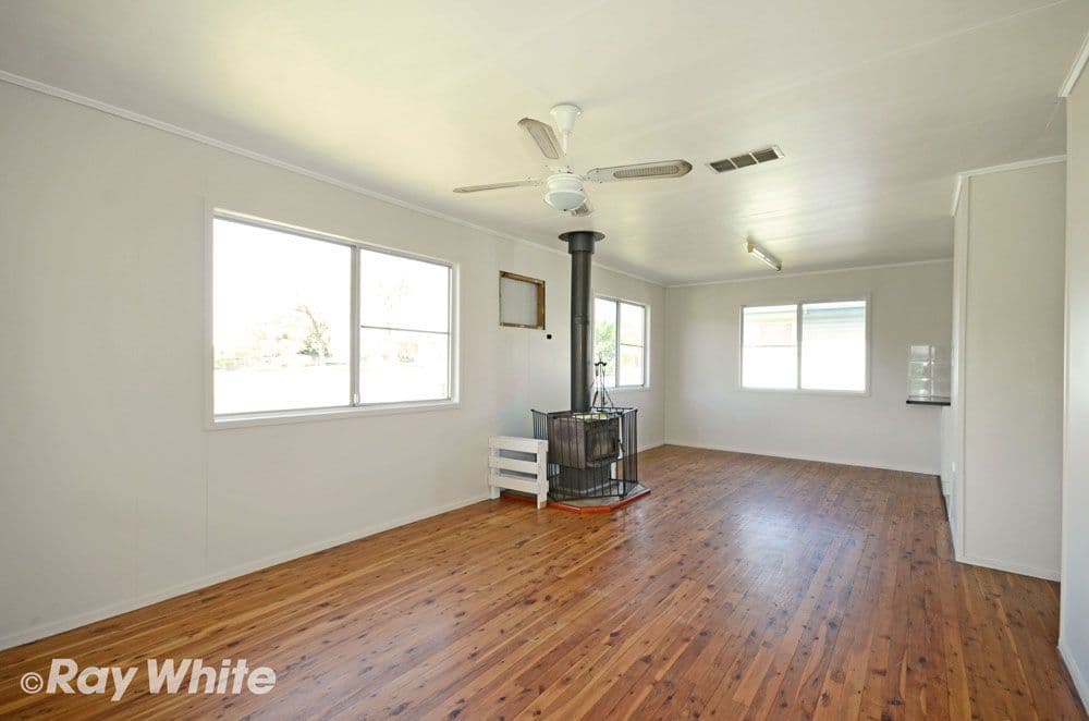17 Granville Street, Biloela QLD 4715, Biloela - Thumbnail 3