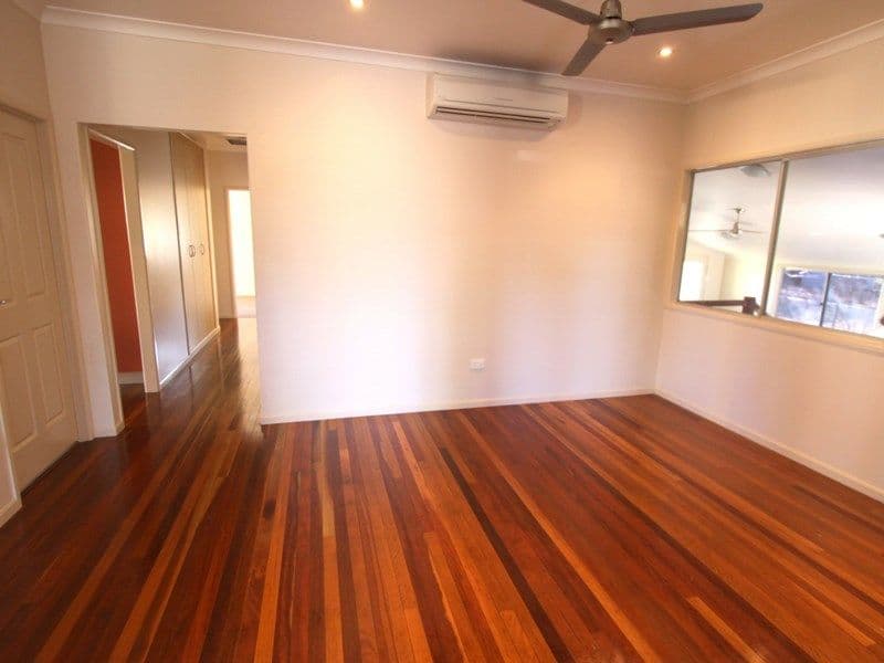 74 Burn Street, Capella QLD 4723, Capella - Thumbnail 3