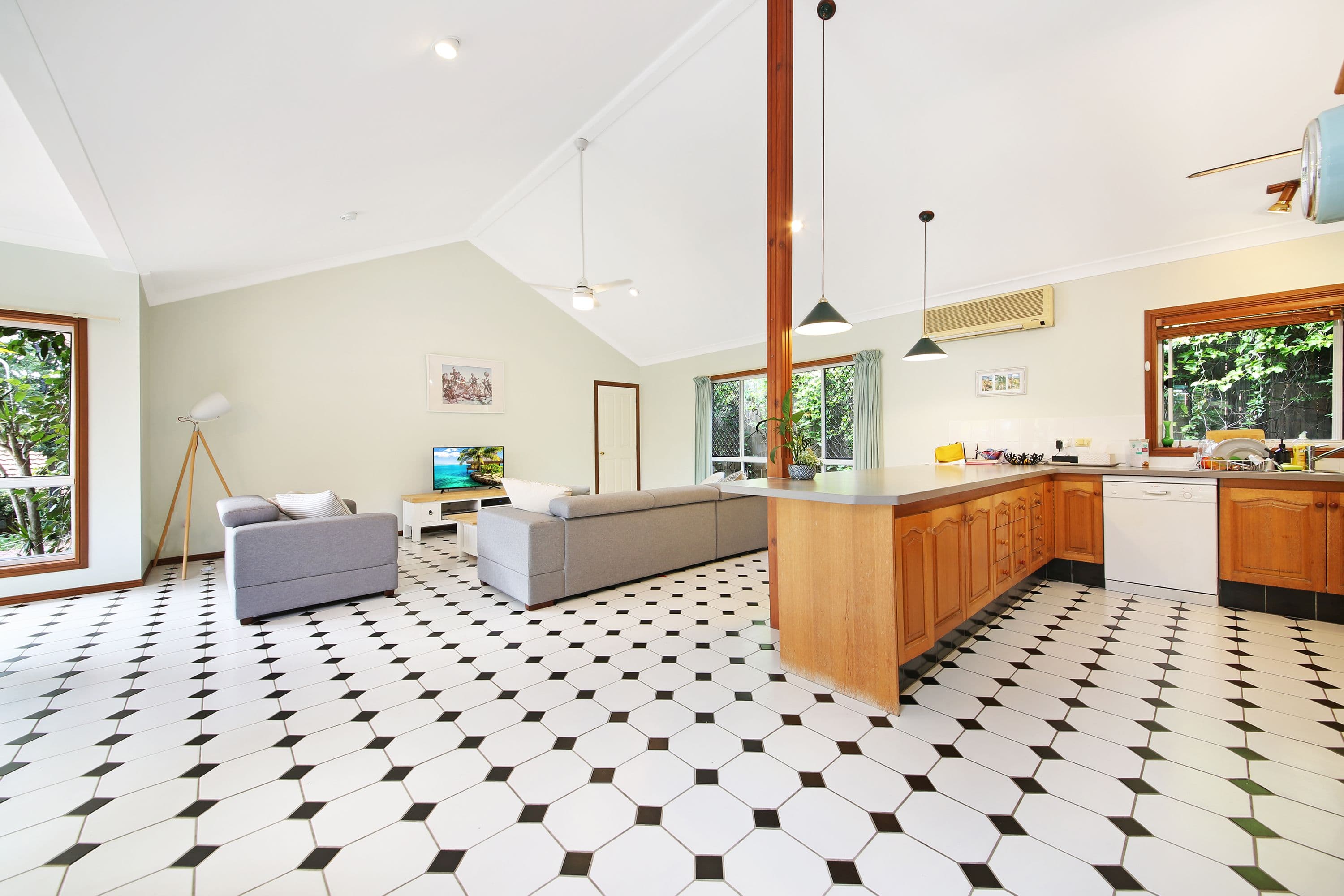 16 Glen Iris Place, Robina QLD 4226, Robina - Thumbnail 3