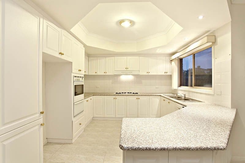 18 Wentworth Drive, TAYLORS LAKES VIC 3038, Taylors Lakes - Thumbnail 2