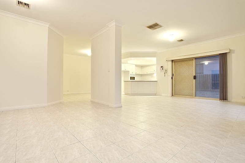 18 Wentworth Drive, TAYLORS LAKES VIC 3038, Taylors Lakes - Thumbnail 6
