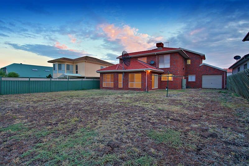 18 Wentworth Drive, TAYLORS LAKES VIC 3038, Taylors Lakes - Thumbnail 8