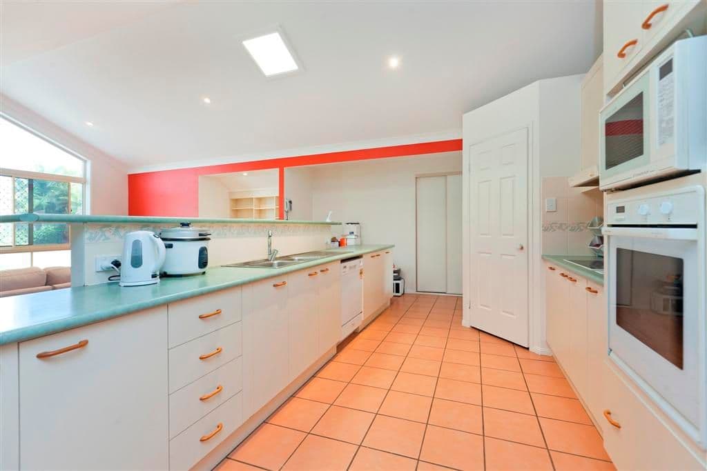 57 Hanover Drive, ALEXANDRA HILLS QLD 4161, Alexandra Hills - Thumbnail 2
