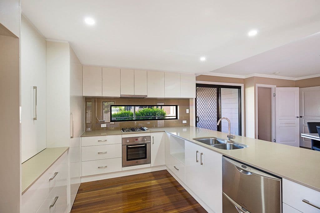 7 Pillar Street, Middle Ridge QLD 4350, Middle Ridge - Thumbnail 4