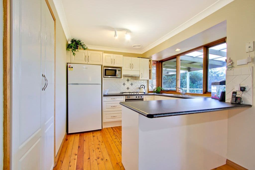 7 Nina Place, KURRAJONG HEIGHTS NSW 2758, Kurrajong Heights - Thumbnail 2