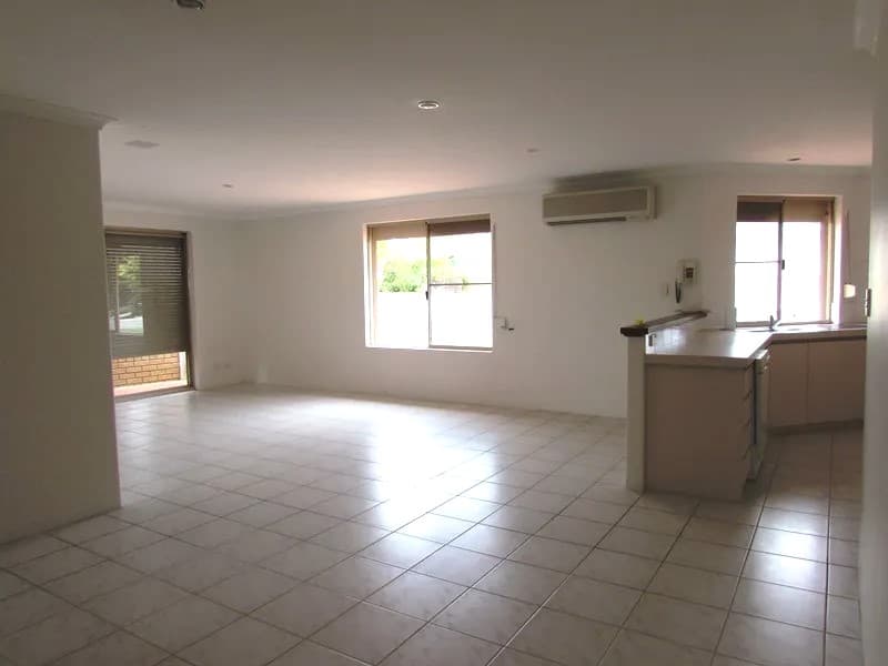 81 Ronsard Drive, San Remo, WA, 6210, San Remo - Image 1