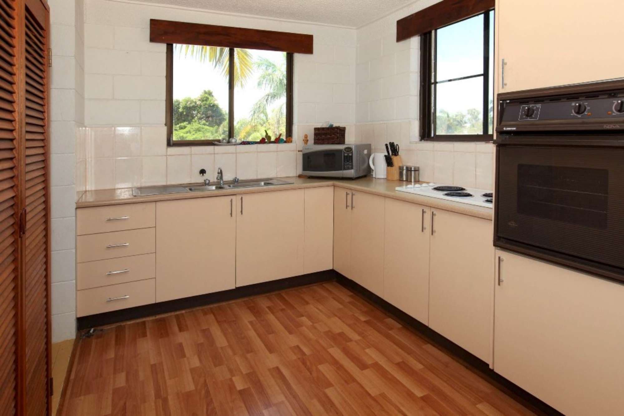 143 Eyre Street, NORTH WARD QLD 4810, North Ward - Thumbnail 5