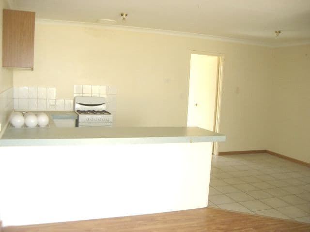 18 Welbourne Heights, PARMELIA WA 6167, Parmelia - Thumbnail 3