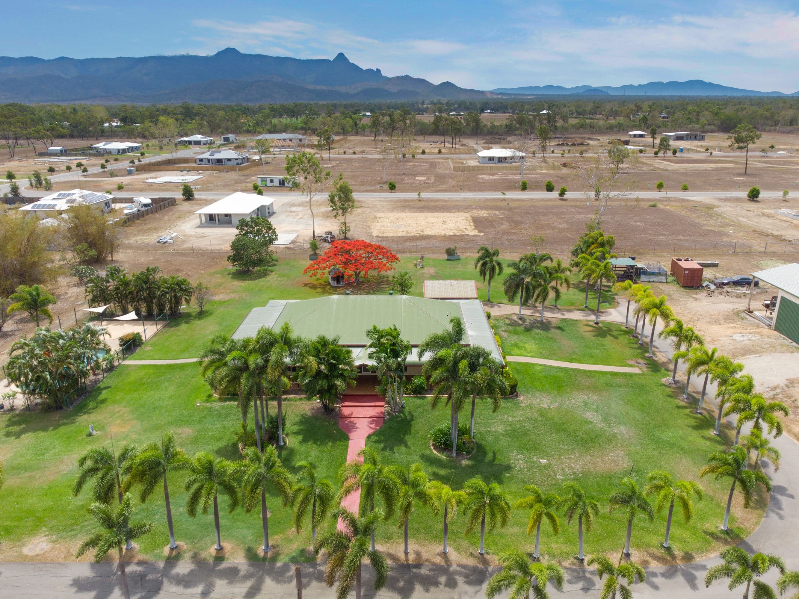 82 Dunlop Street, Kelso QLD 4815, Kelso - Thumbnail 2