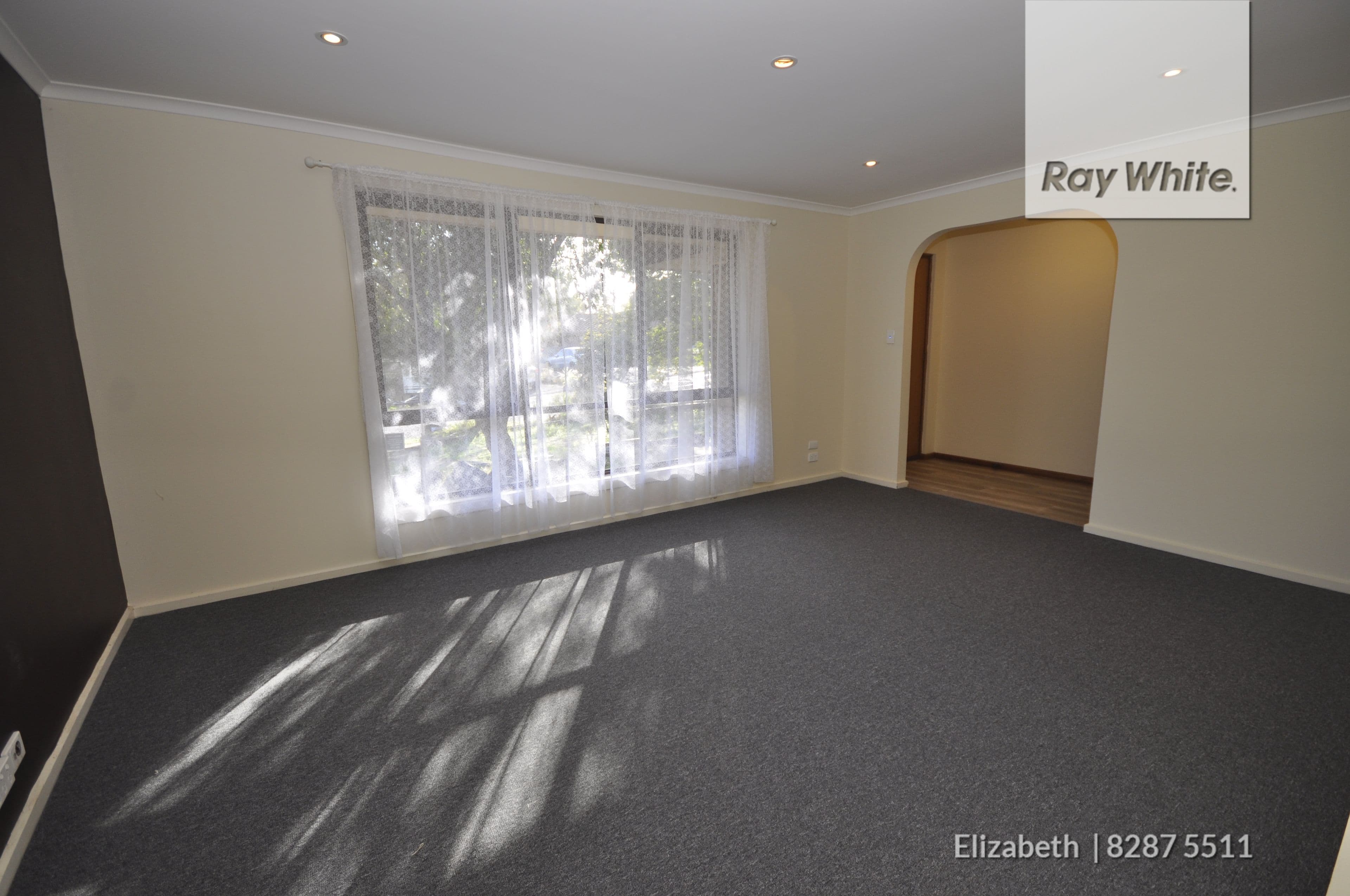 6 Illawarra Court, Craigmore SA 5114, Craigmore - Thumbnail 4