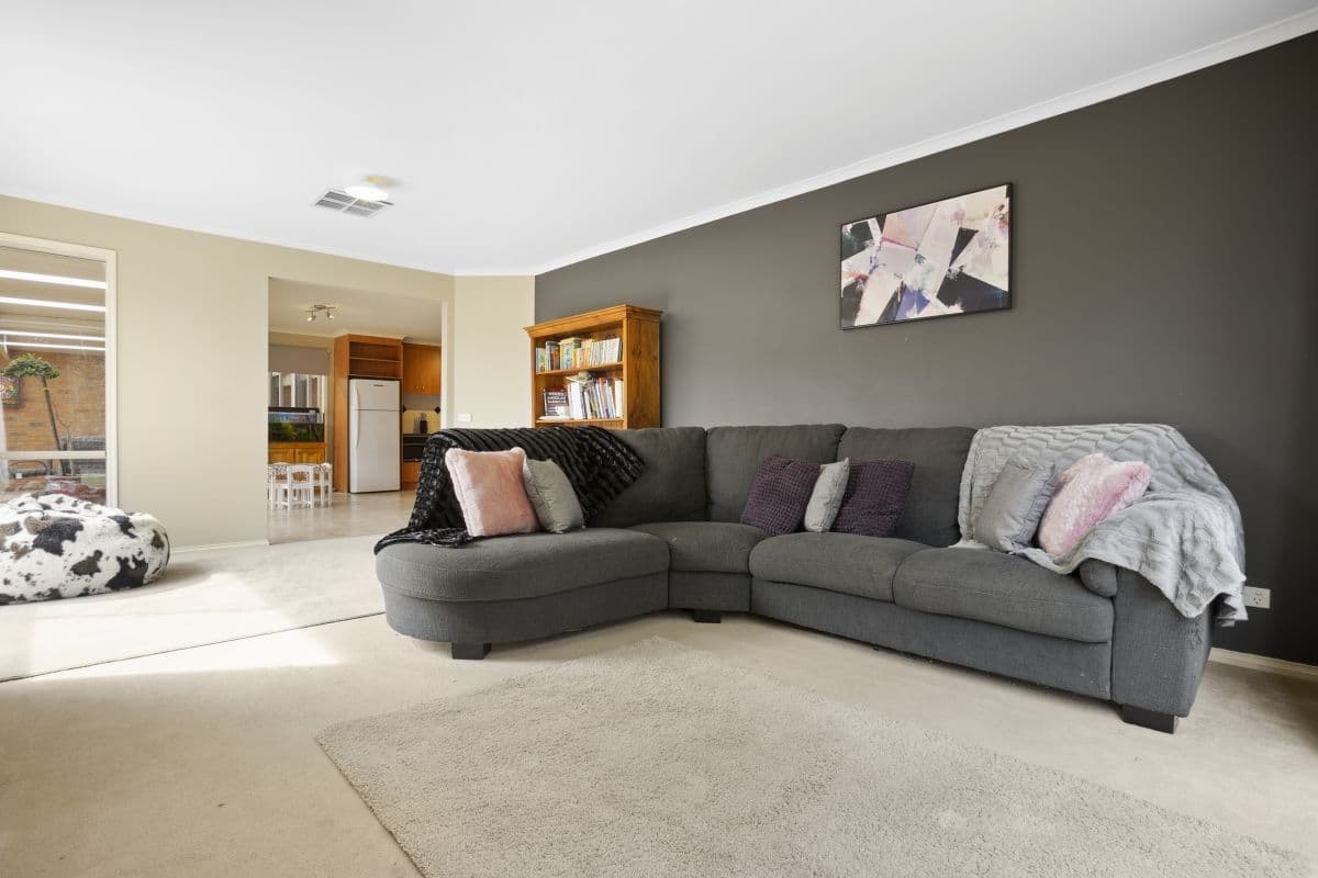 21 Latham Street, Werribee VIC 3030, Werribee - Thumbnail 7