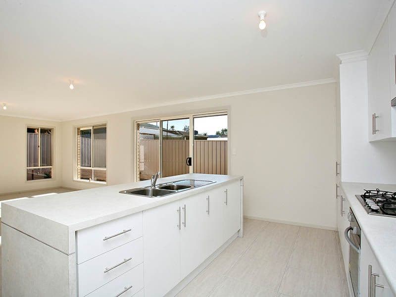 30 Archerfield Avenue, CHRISTIES BEACH SA 5165, Christies Beach - Thumbnail 5