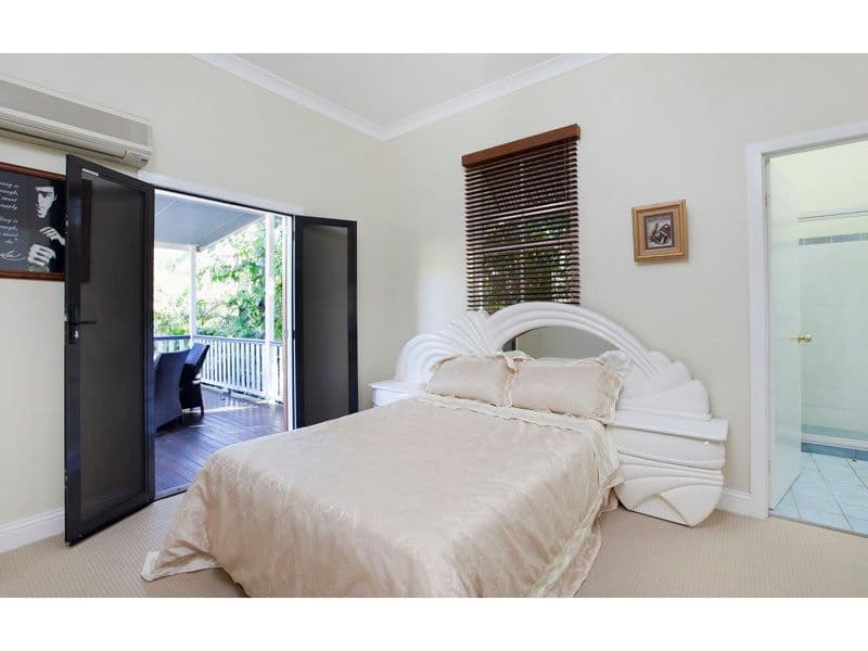 28 Neville Street, KANGAROO POINT QLD 4169, Kangaroo Point - Thumbnail 6