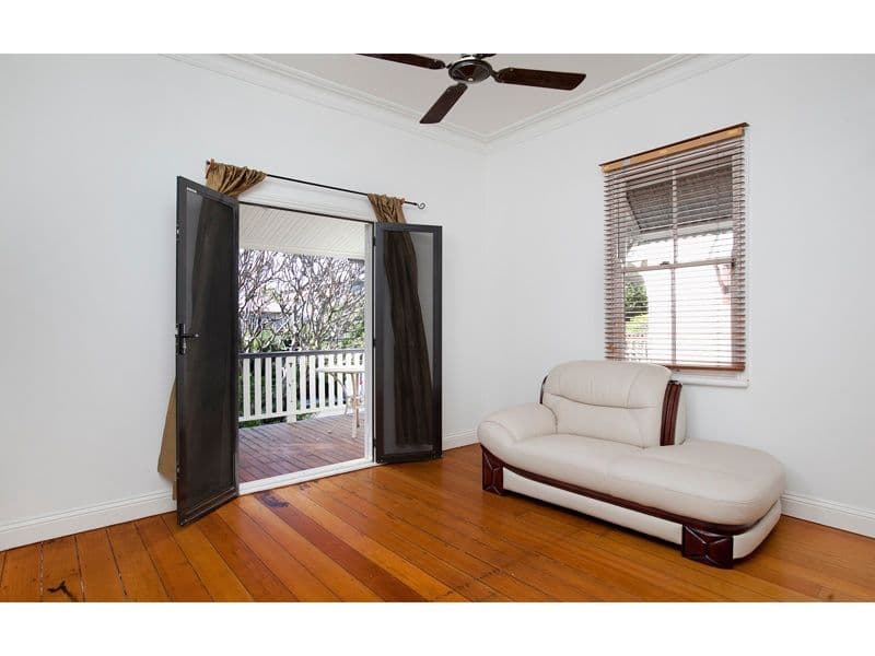 28 Neville Street, KANGAROO POINT QLD 4169, Kangaroo Point - Thumbnail 8