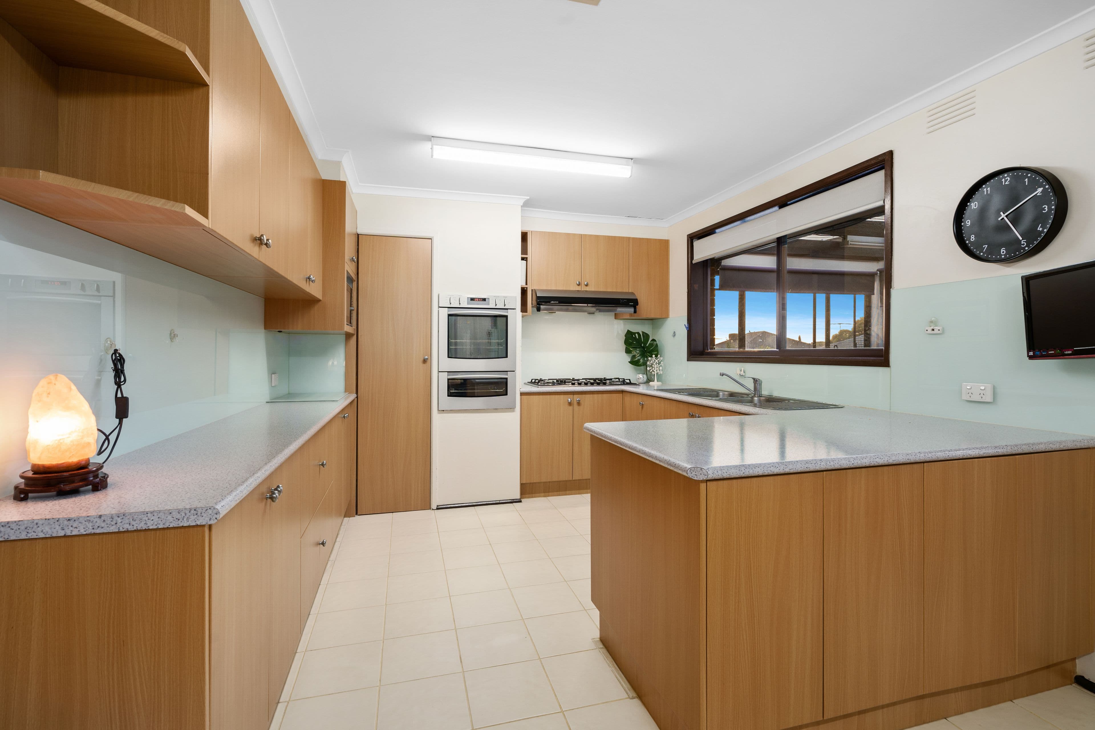 42 Betula Avenue, Bundoora VIC 3083, Bundoora - Thumbnail 3