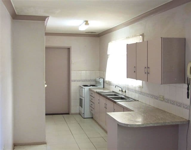 16 Stavewood Street, ALGESTER QLD 4115, Algester - Thumbnail 2