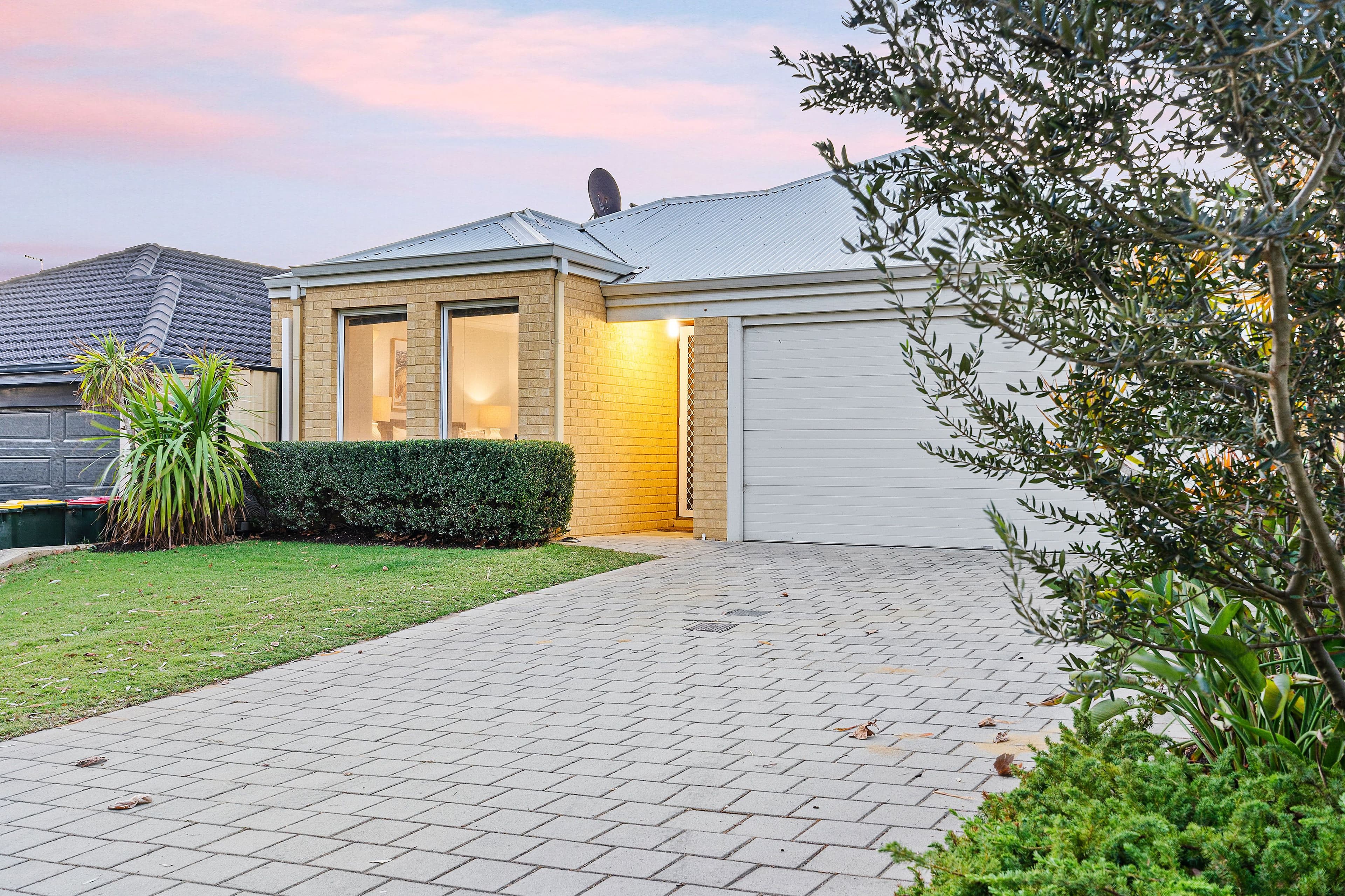 41 Las Ramblas Circle, Clarkson WA 6030, Clarkson - Thumbnail 4