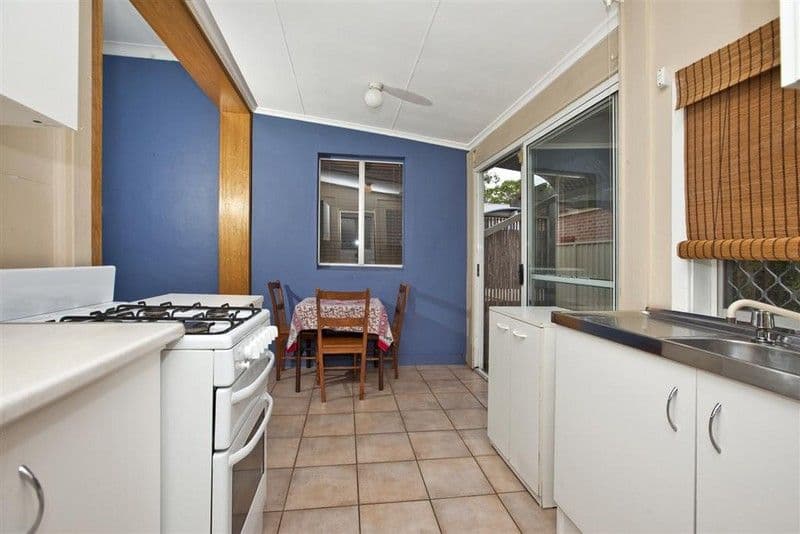 5  Bourke Street, ADAMSTOWN NSW 2289, Adamstown - Thumbnail 4