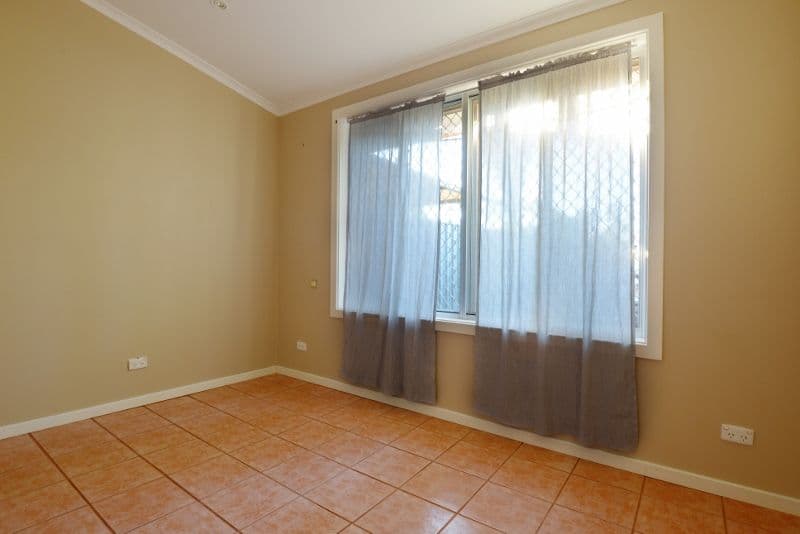 11 Murchison Crescent, DAMPIER WA 6713, Dampier - Thumbnail 7