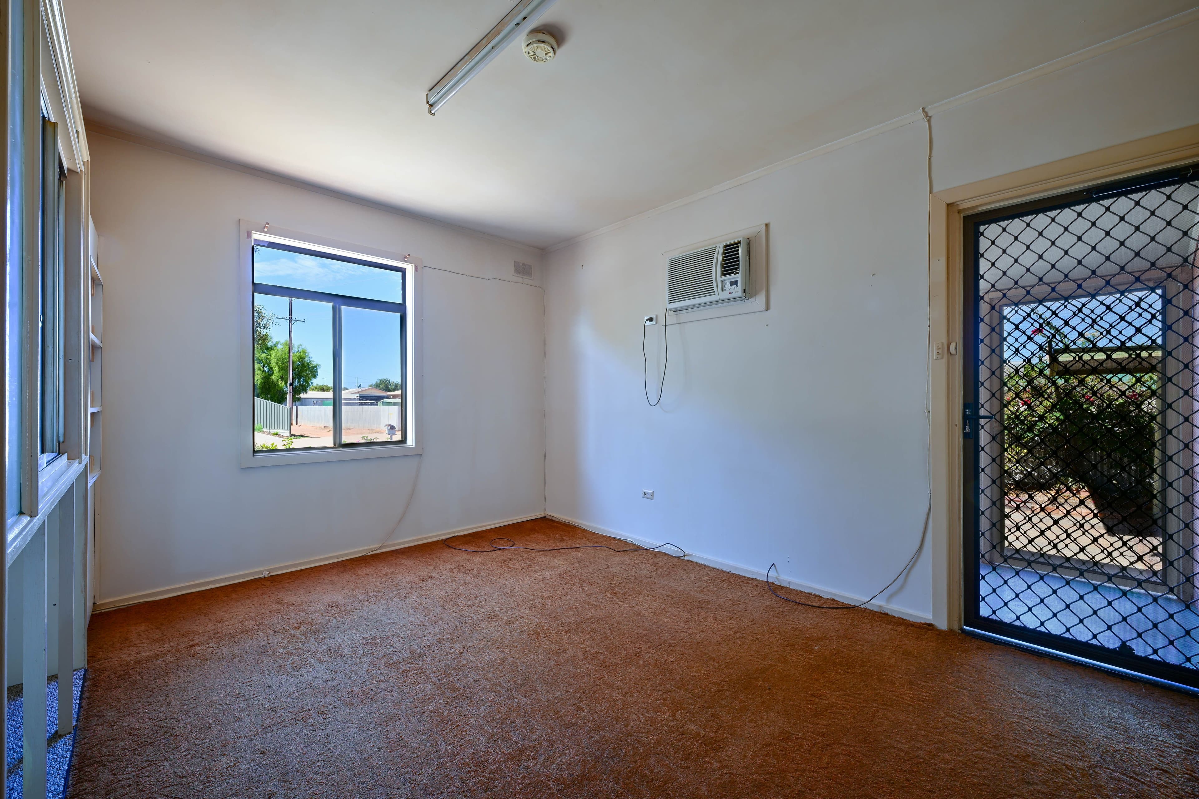11 Litchfield Street, Whyalla Norrie SA 5608, Whyalla Norrie - Thumbnail 2
