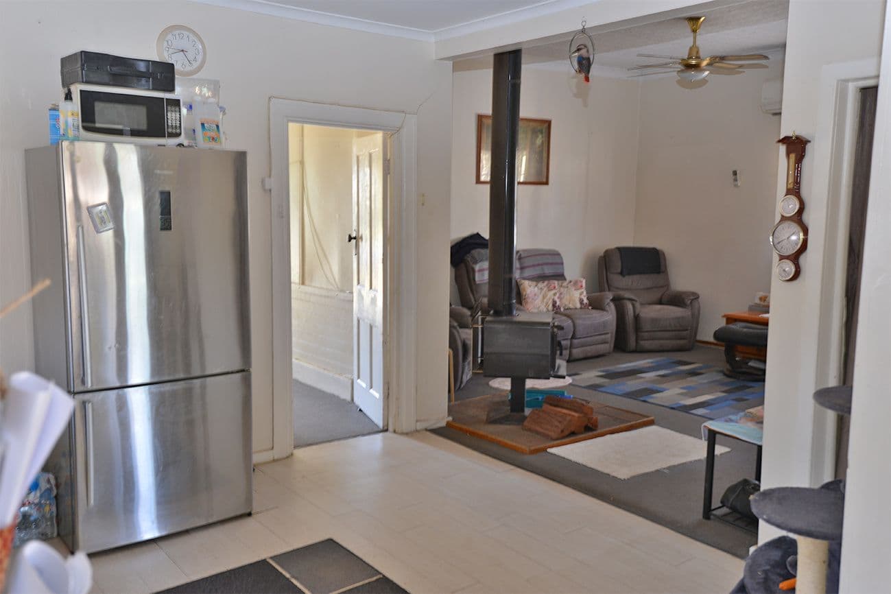 60 EDWARDS, Coonabarabran NSW 2357, Coonabarabran - Thumbnail 7