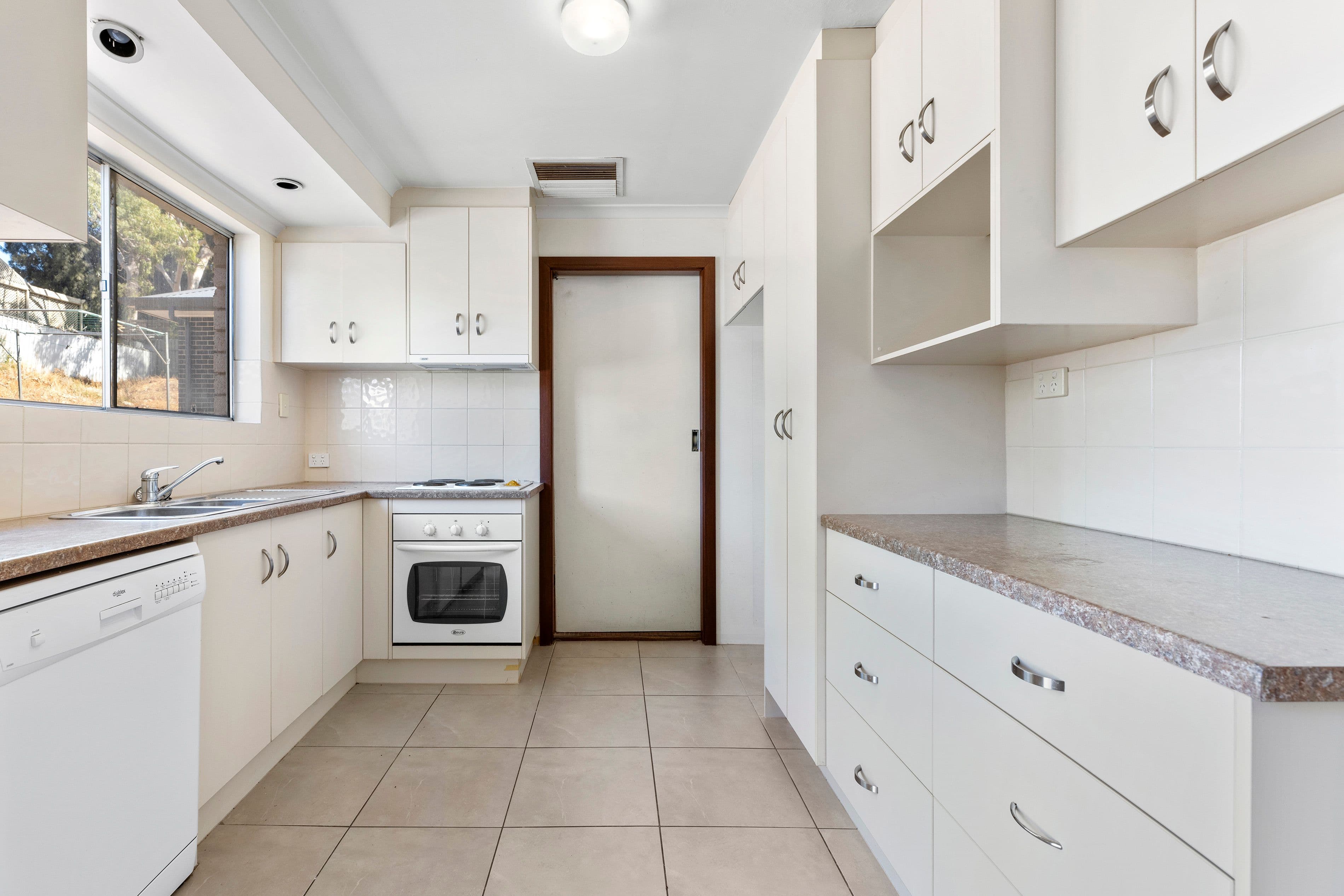 12 Kerry Street, Athelstone SA 5076, Athelstone - Thumbnail 4