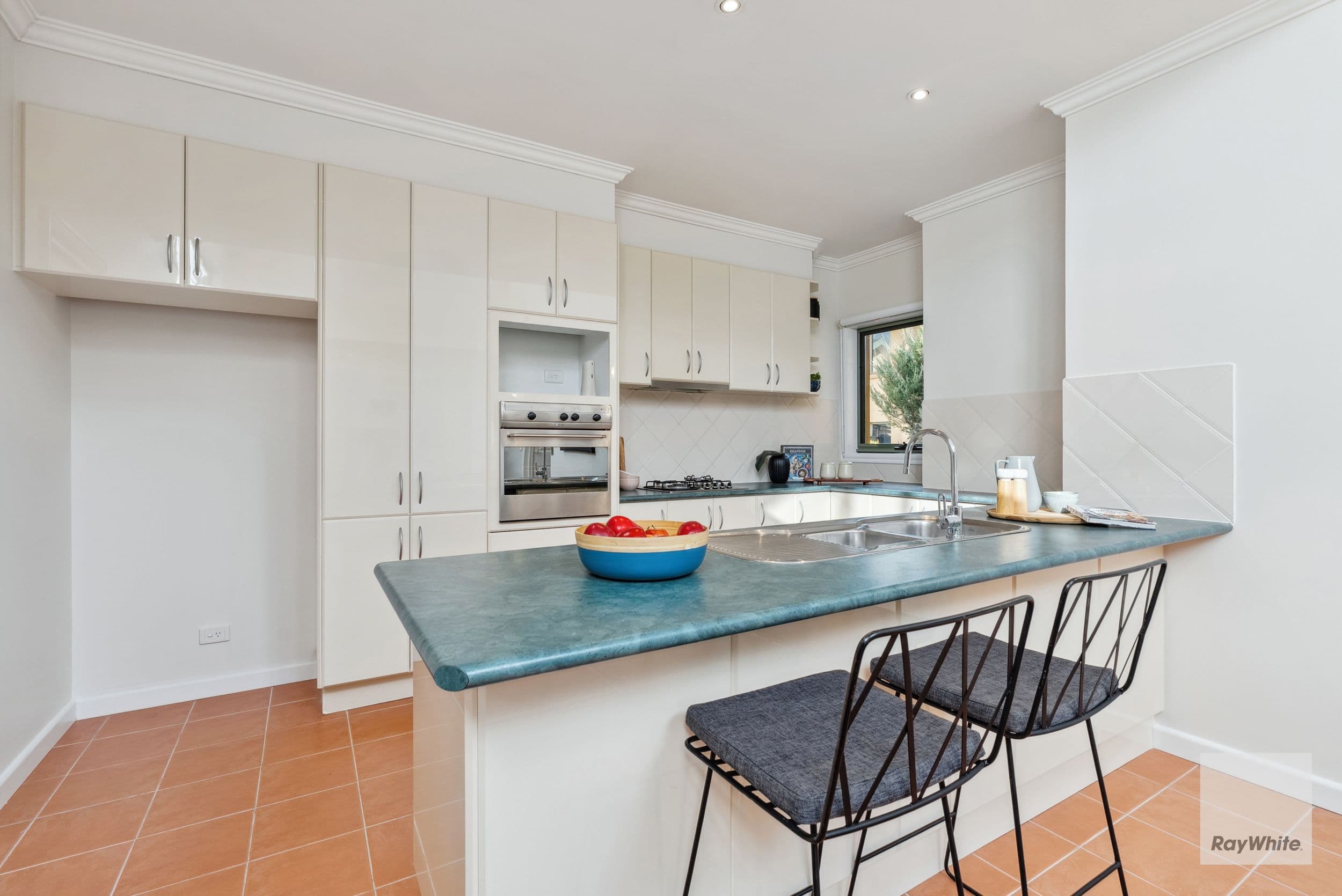 45 Wentworth Drive, Taylors Lakes VIC 3038, Taylors Lakes - Thumbnail 4
