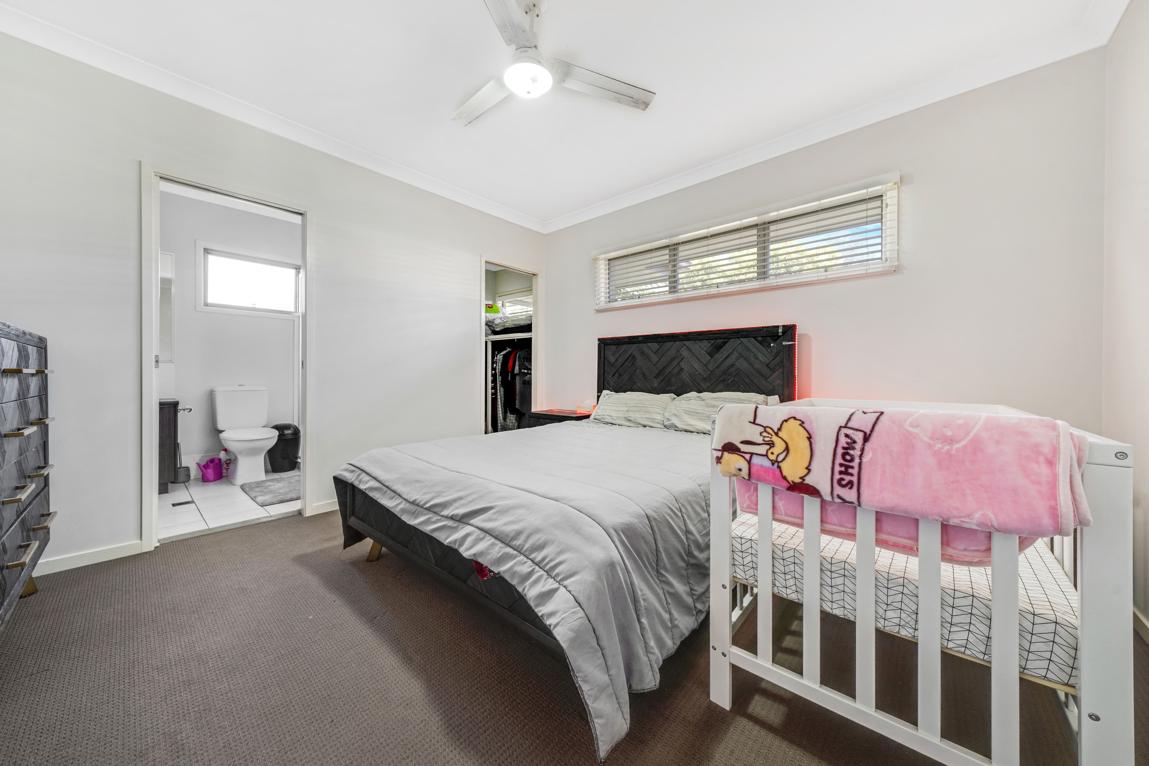 55 Fourth Avenue, Marsden QLD 4132, Marsden - Thumbnail 5