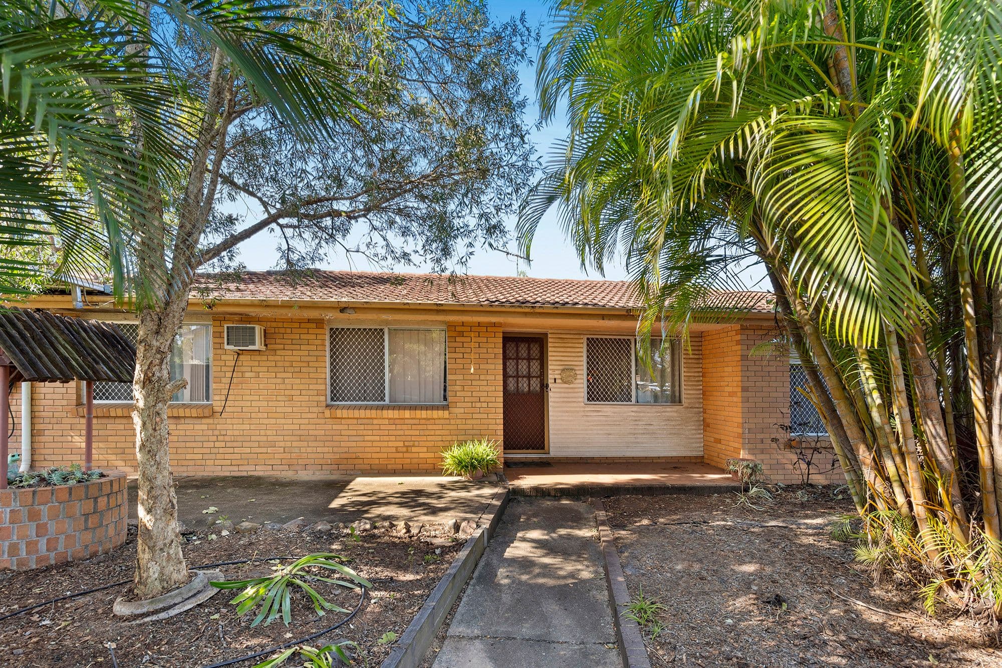 23 Shannon Street, Woodridge QLD 4114, Woodridge - Thumbnail 2