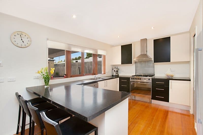 17 Frudal Crescent, KNOXFIELD VIC 3180, Knoxfield - Thumbnail 3