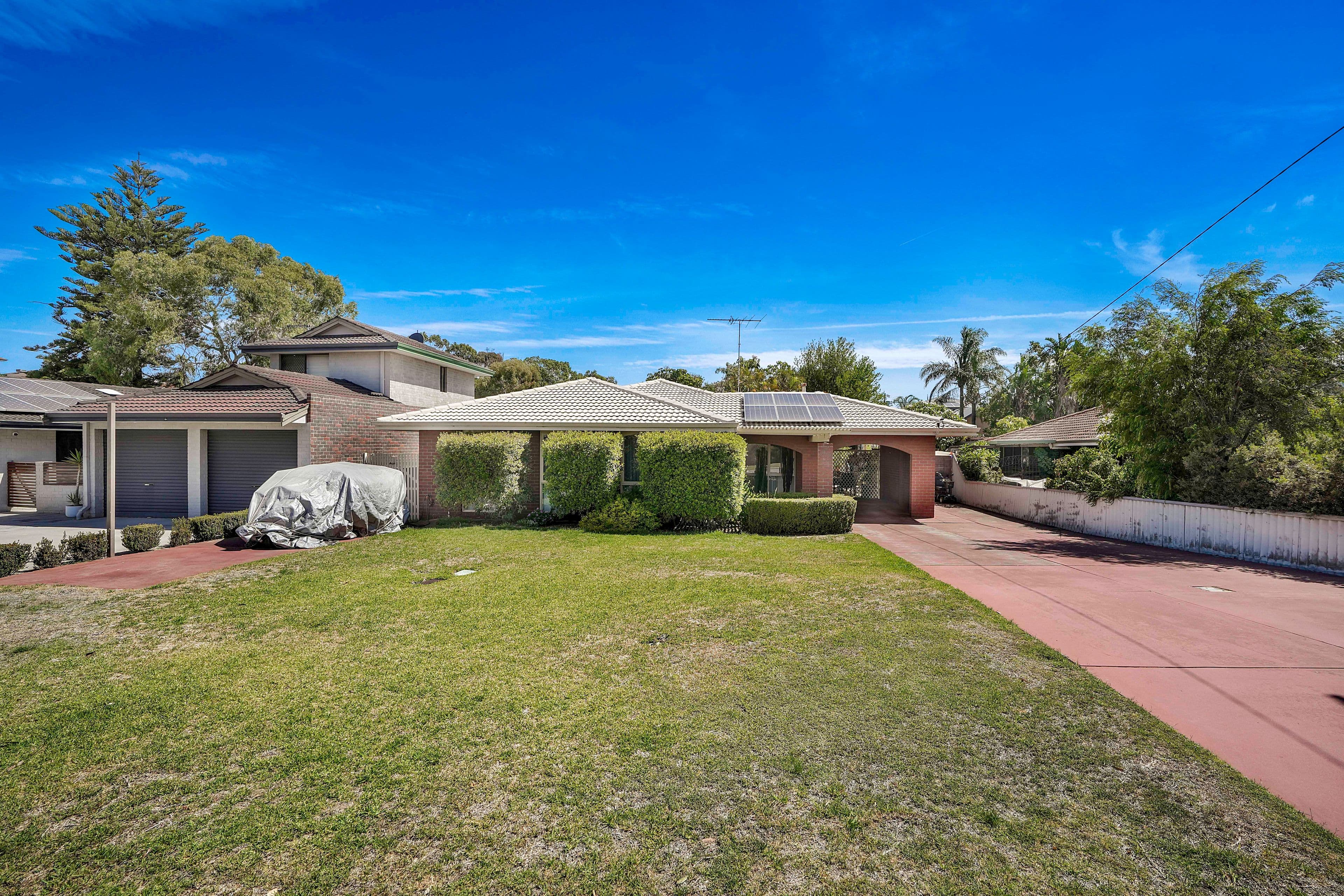 165 Bridgewater Drive, Kallaroo WA 6025, Kallaroo - Image 1