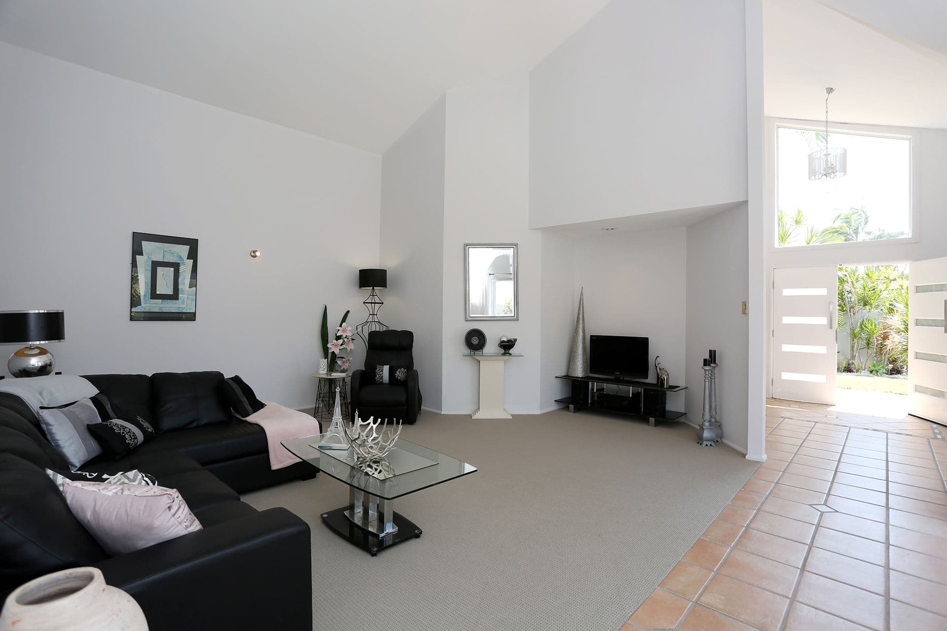 60 Pebble Beach Drive, Runaway Bay QLD 4216, Runaway Bay - Thumbnail 5