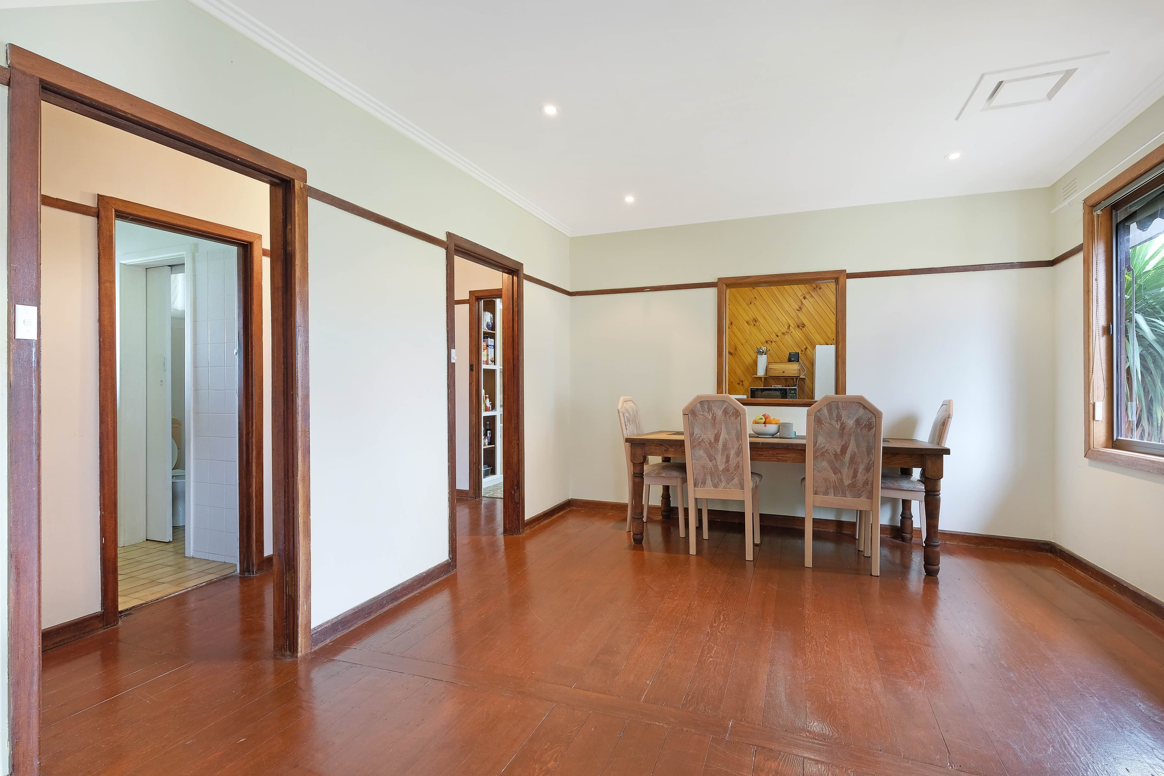 8 Rowan Street, Glenroy VIC 3046, Glenroy - Thumbnail 5