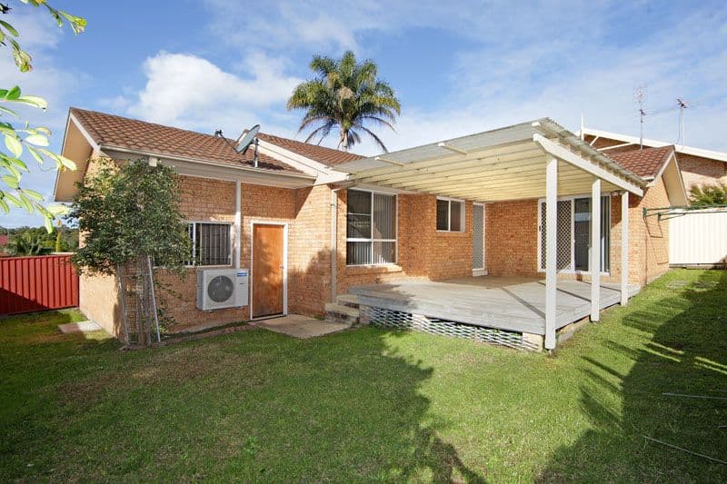 11 Keswick Drive, LAKE HAVEN NSW 2263, Lake Haven - Thumbnail 2